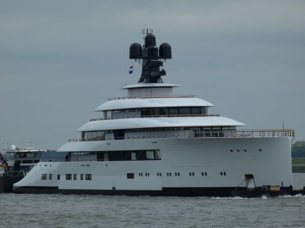 Feadship BN824