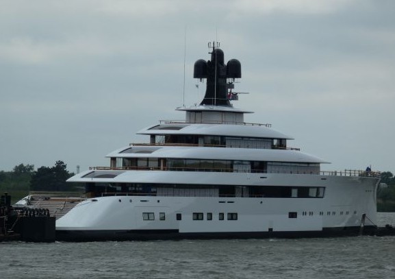 Feadship BN824