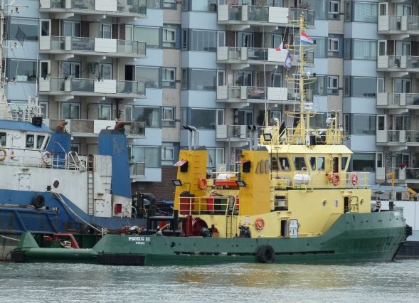 Protug 33